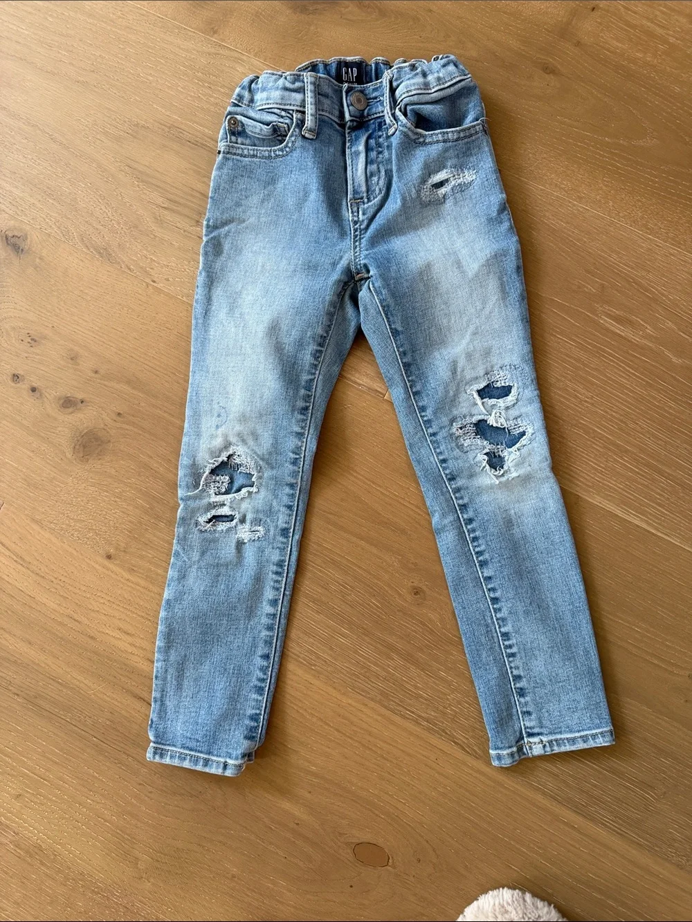 GAP Light Wash Ripped Skinny Boys Jeans